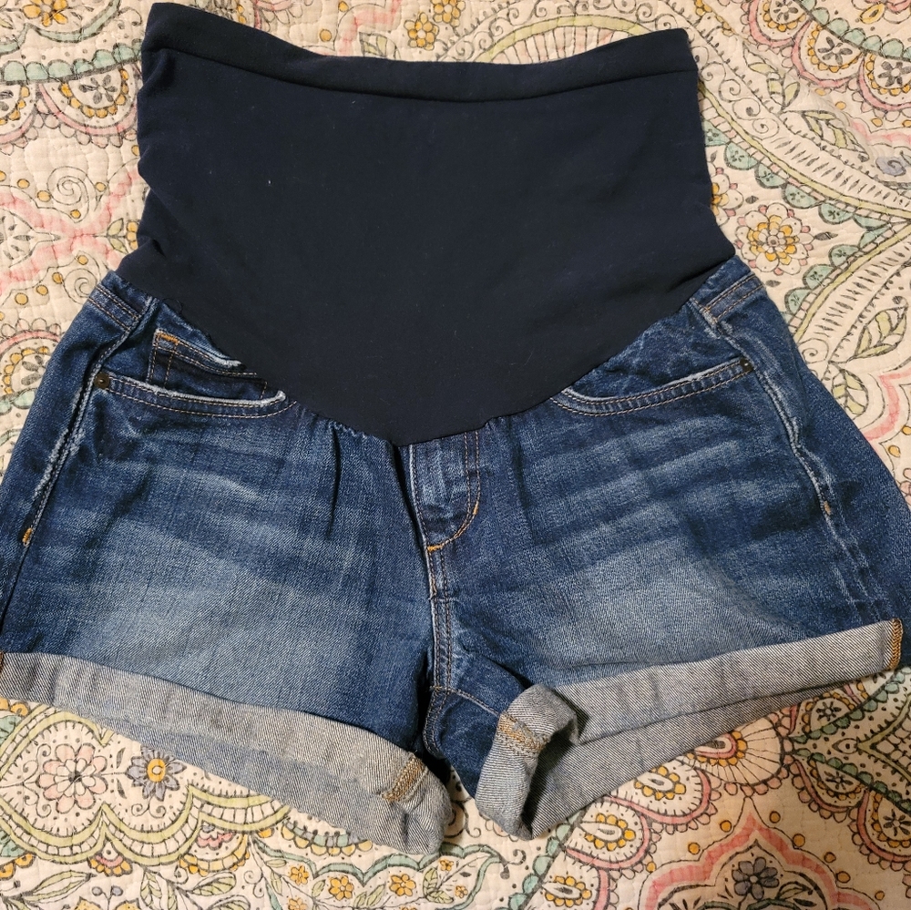 SOLD-----Joe's Jeans Maternity Shorts